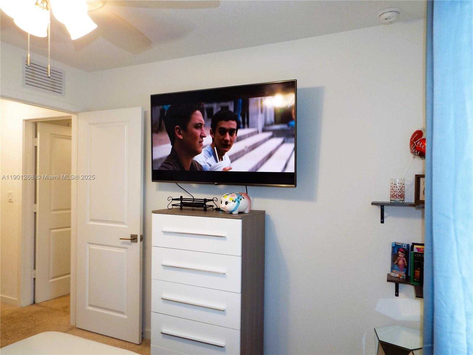 Small Image of 2363 SOUTH EAST 11TH ST, Homestead Number 39