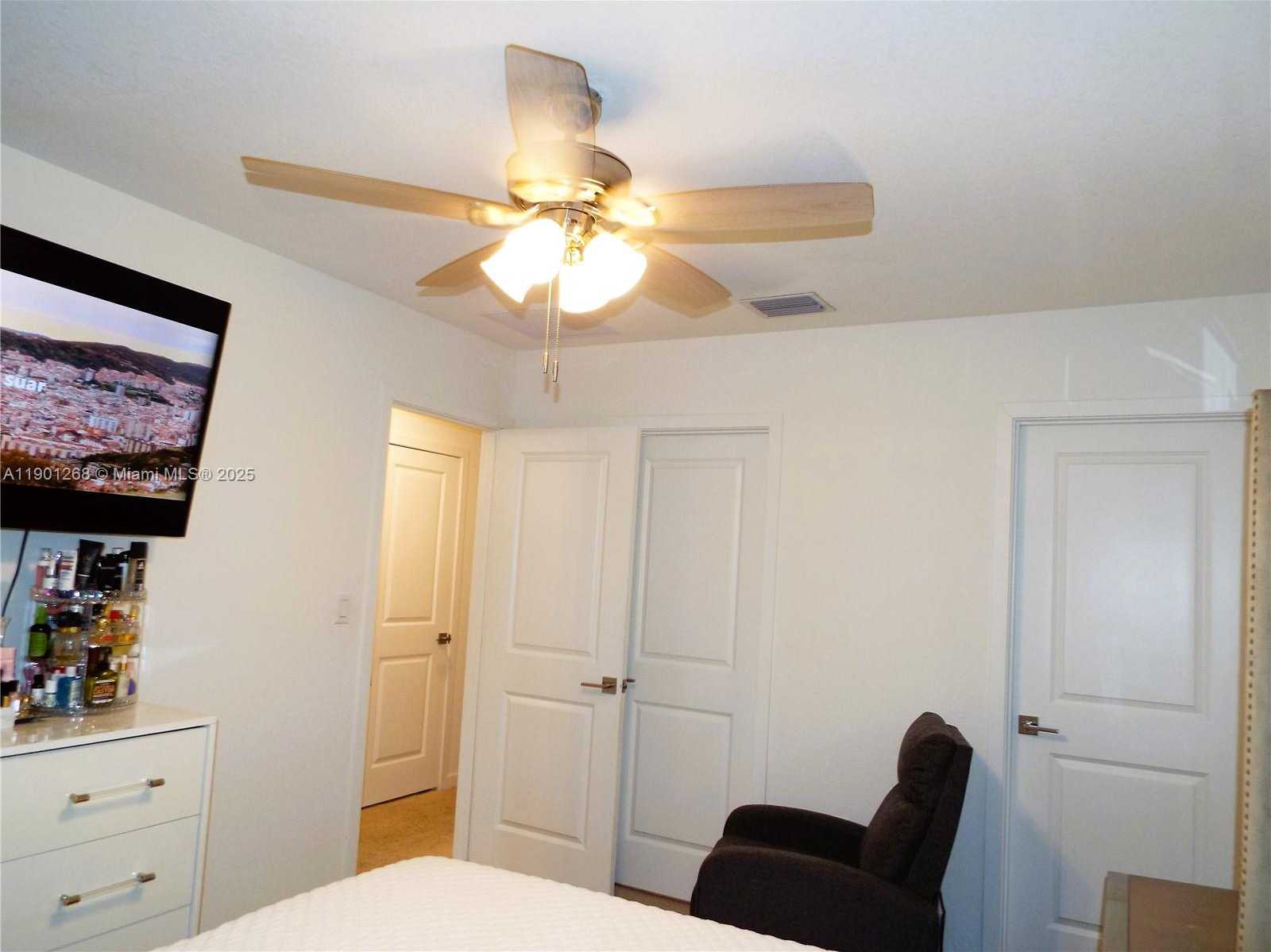 Small Image of 2363 SOUTH EAST 11TH ST, Homestead Number 44