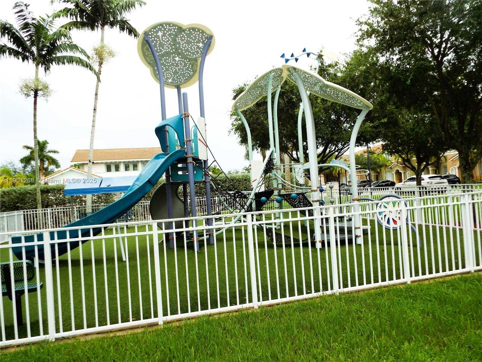 Small Image of 2363 SOUTH EAST 11TH ST, Homestead Number 61