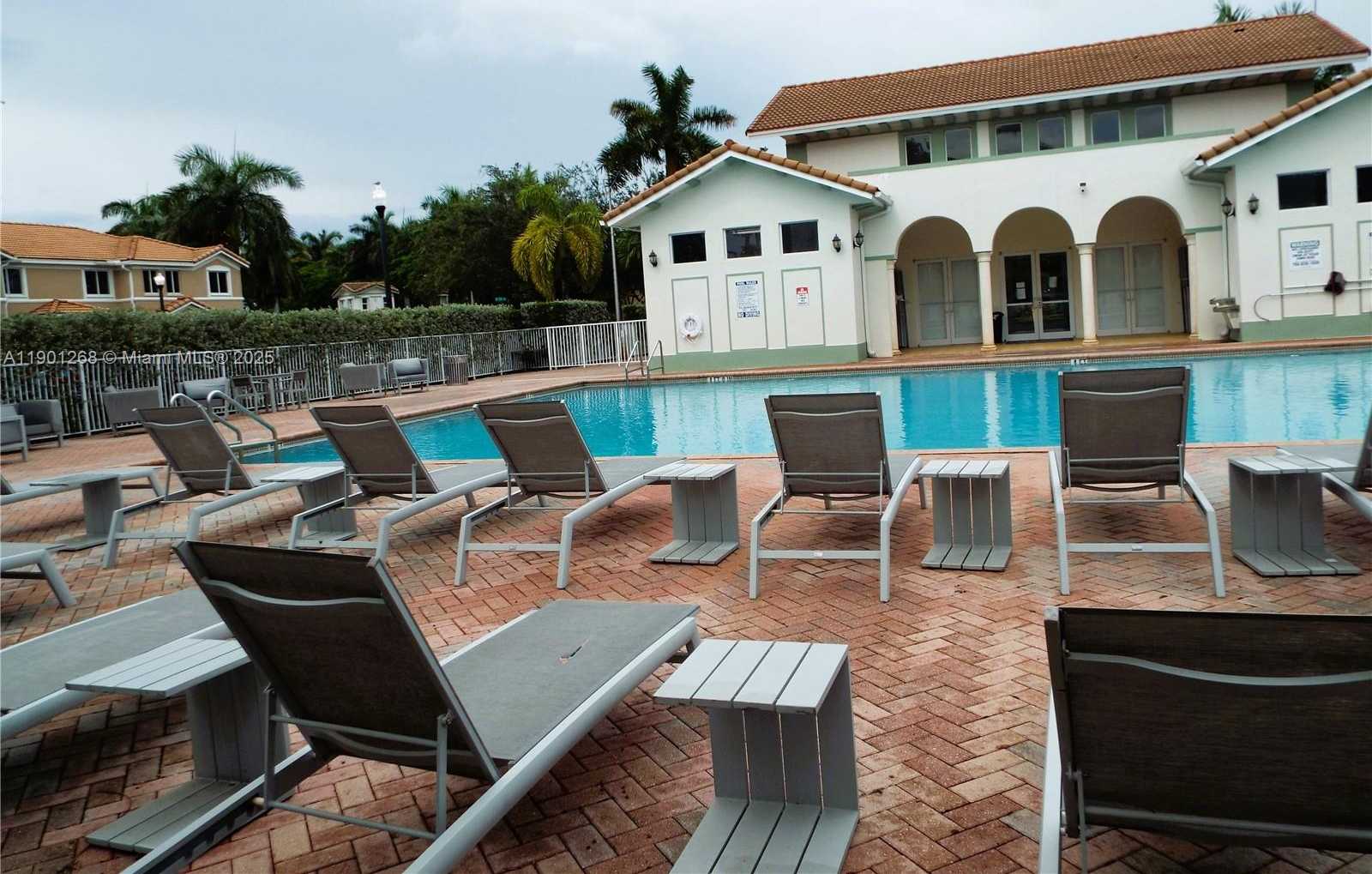 Small Image of 2363 SOUTH EAST 11TH ST, Homestead Number 64