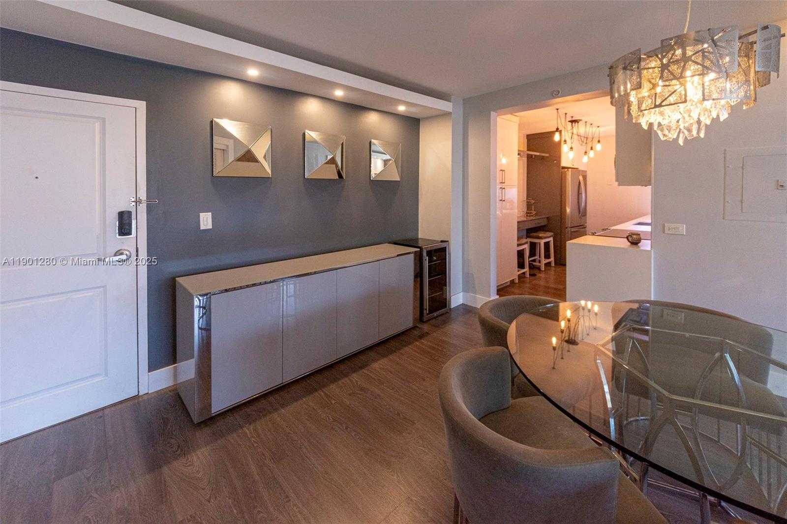 Small Image of 401 69TH ST #212, Miami Beach Number 1