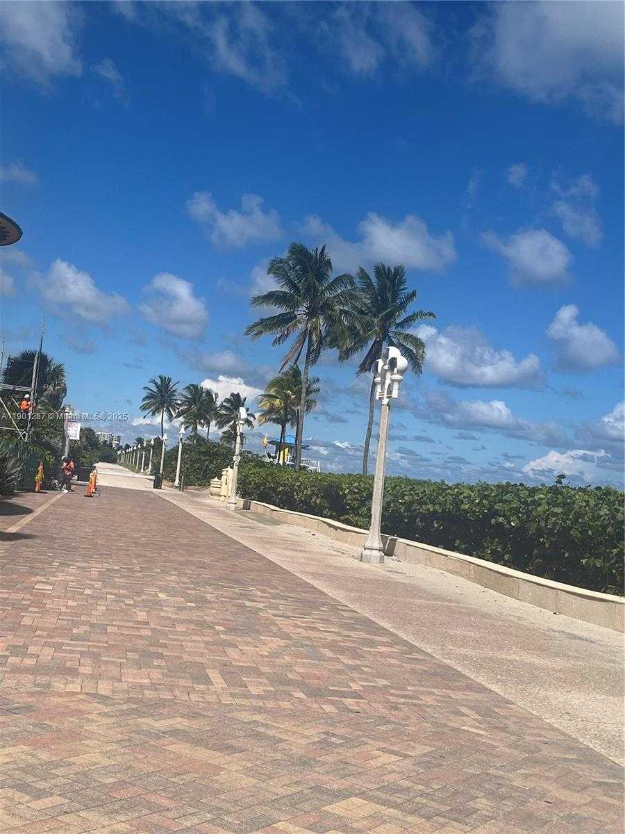 Small Image of 2731 OCEAN CLUB BLVD #301, Hollywood Number 12