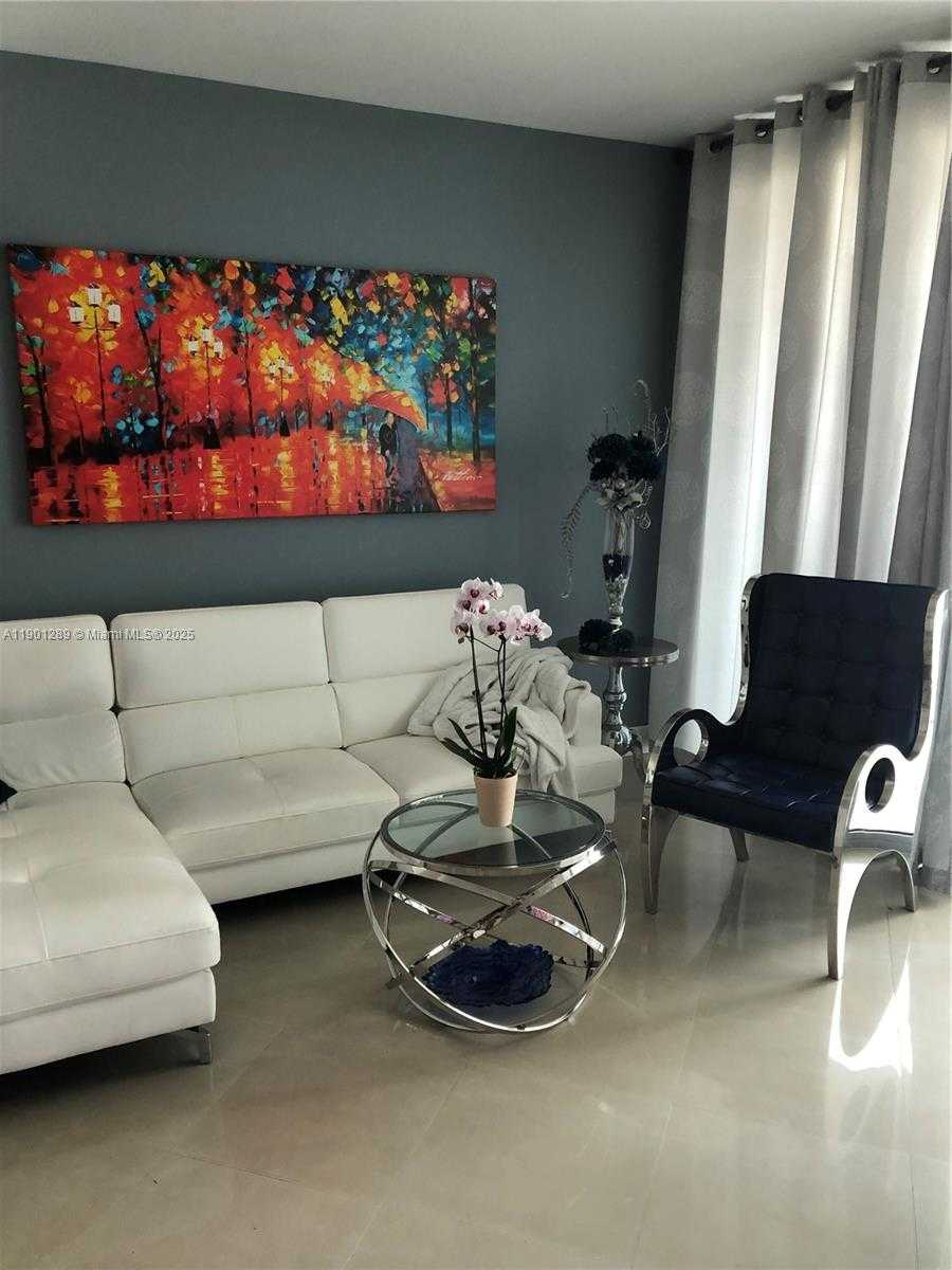Small Image of 350 SOUTH MIAMI AVE #1511, Miami Number 6