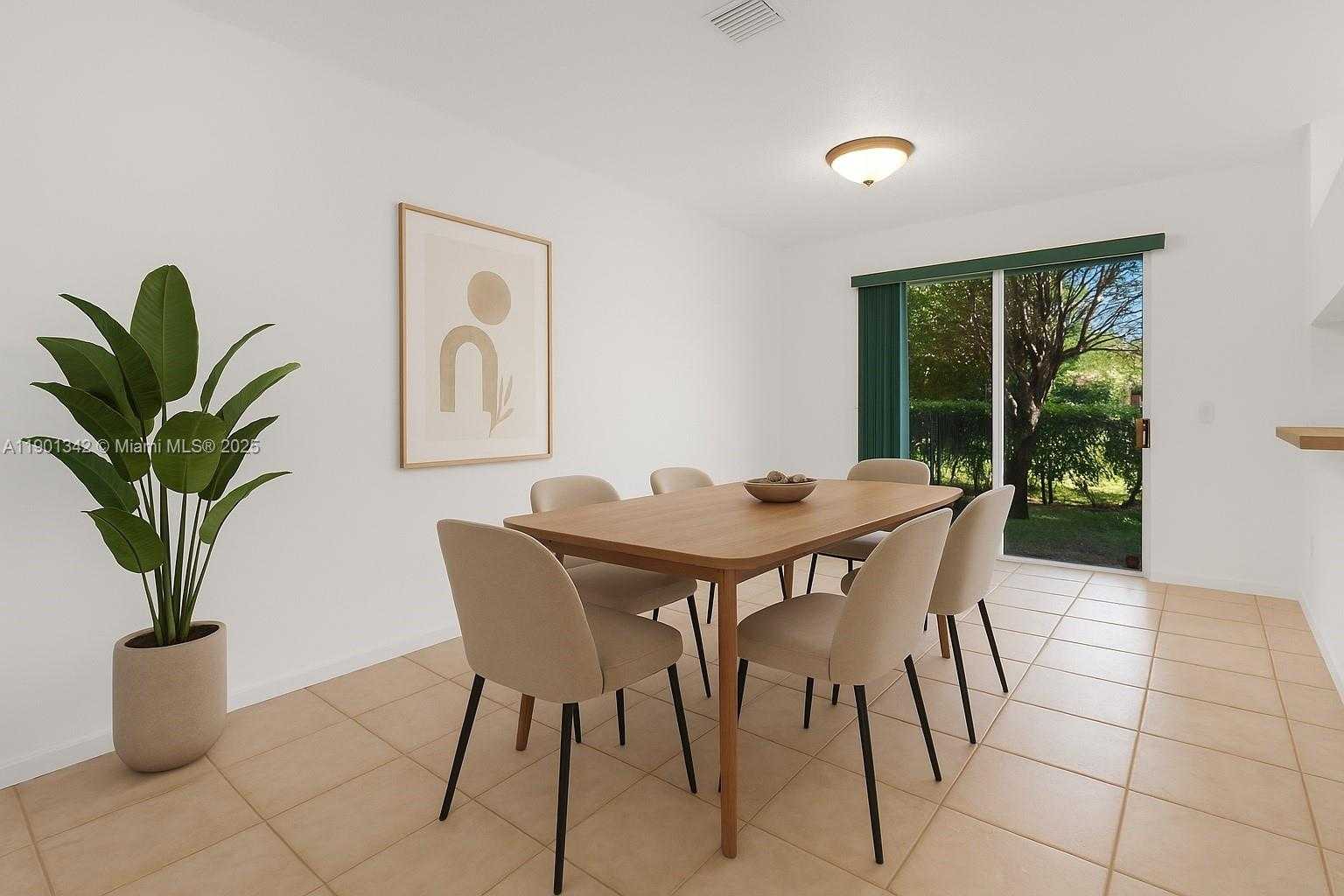 Small Image of 15113 NORTH WEST 8TH ST, Pembroke Pines Number 3