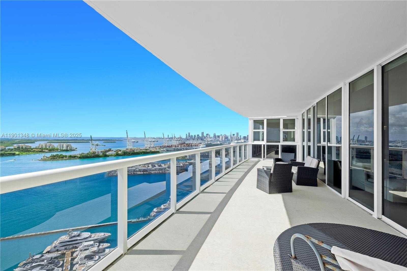 Small Image of 400 ALTON RD #3006, Miami Beach Number 5