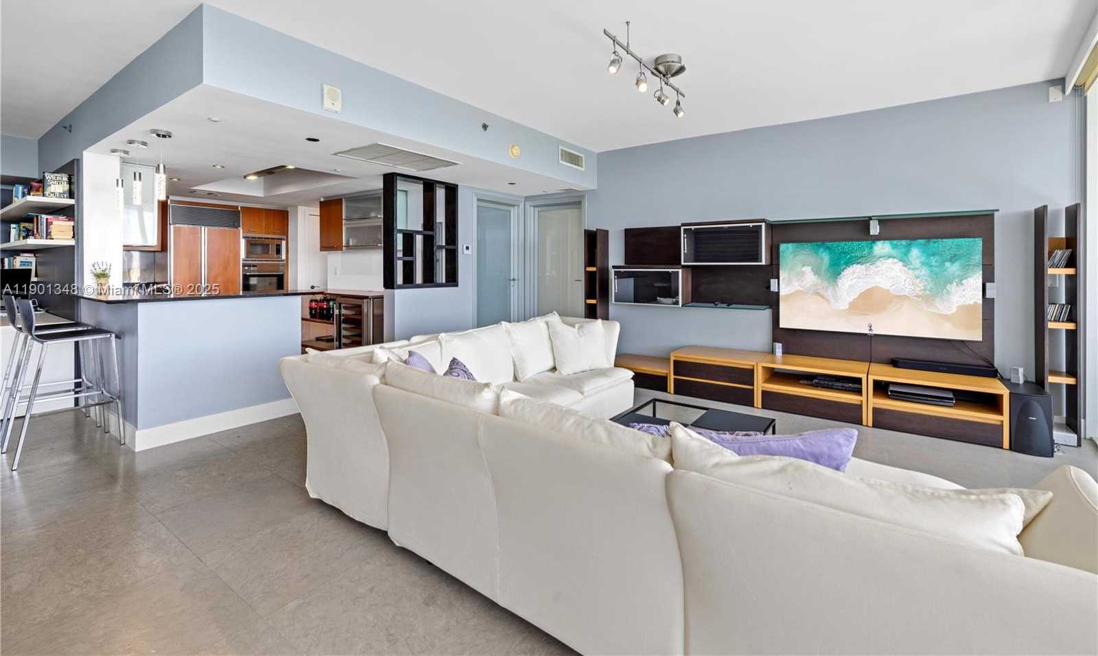 Small Image of 400 ALTON RD #3006, Miami Beach Number 8