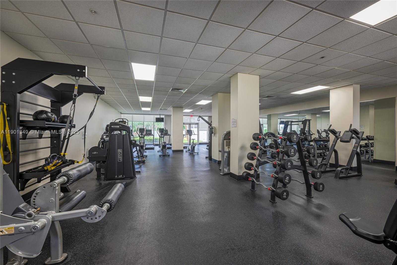 Small Image of 3001 SOUTH OCEAN DR #1513, Hollywood Number 36