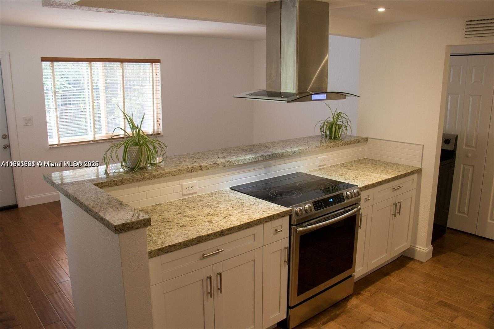 Imagen de Pequeño Objeto