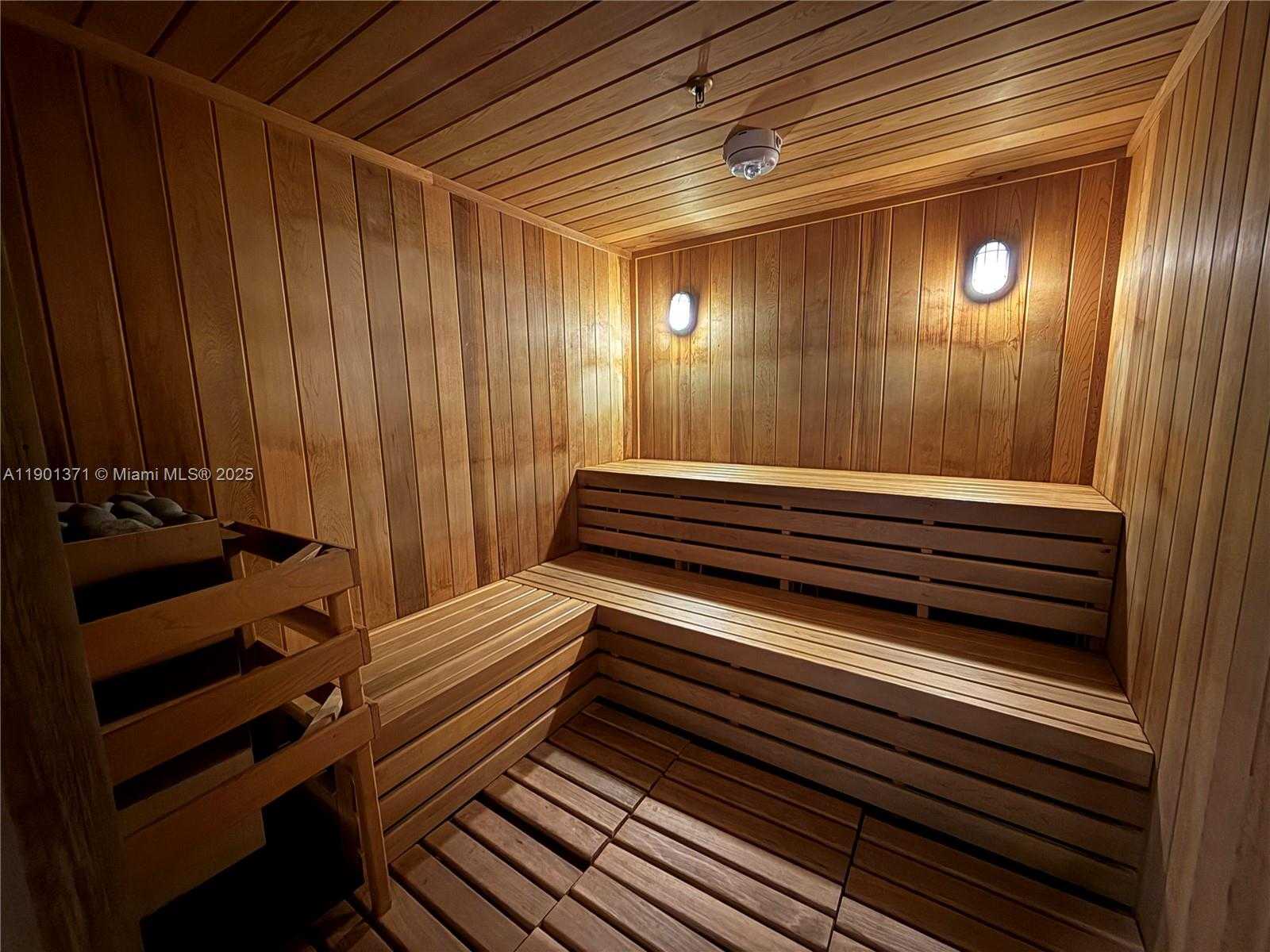 Small Image of 5300 PASEO BLVD #1205, Doral Number 21