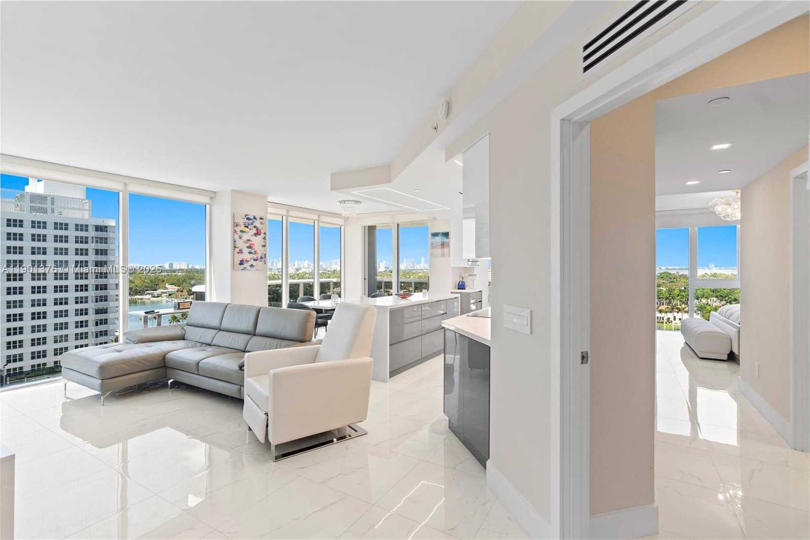 Small Image of 4779 COLLINS AVE #1205, Miami Beach Number 7