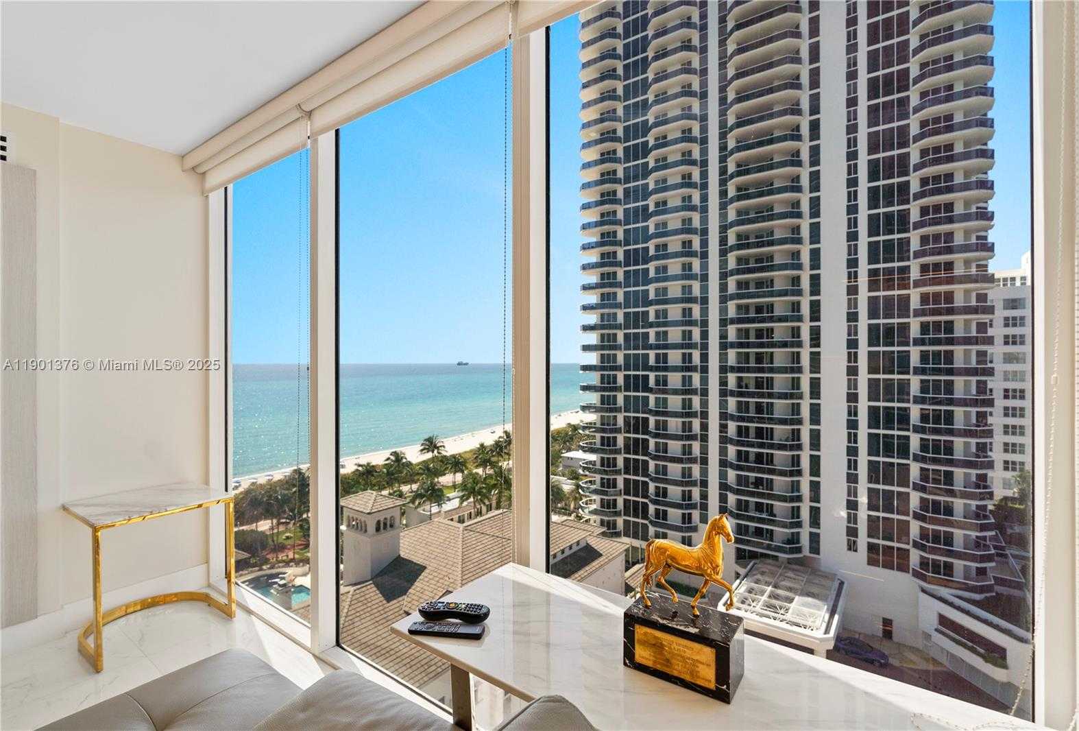 Small Image of 4779 COLLINS AVE #1205, Miami Beach Number 9