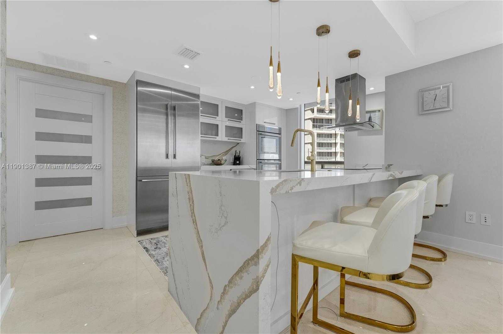 Small Image of 495 BRICKELL AVE #3802, Miami Number 13