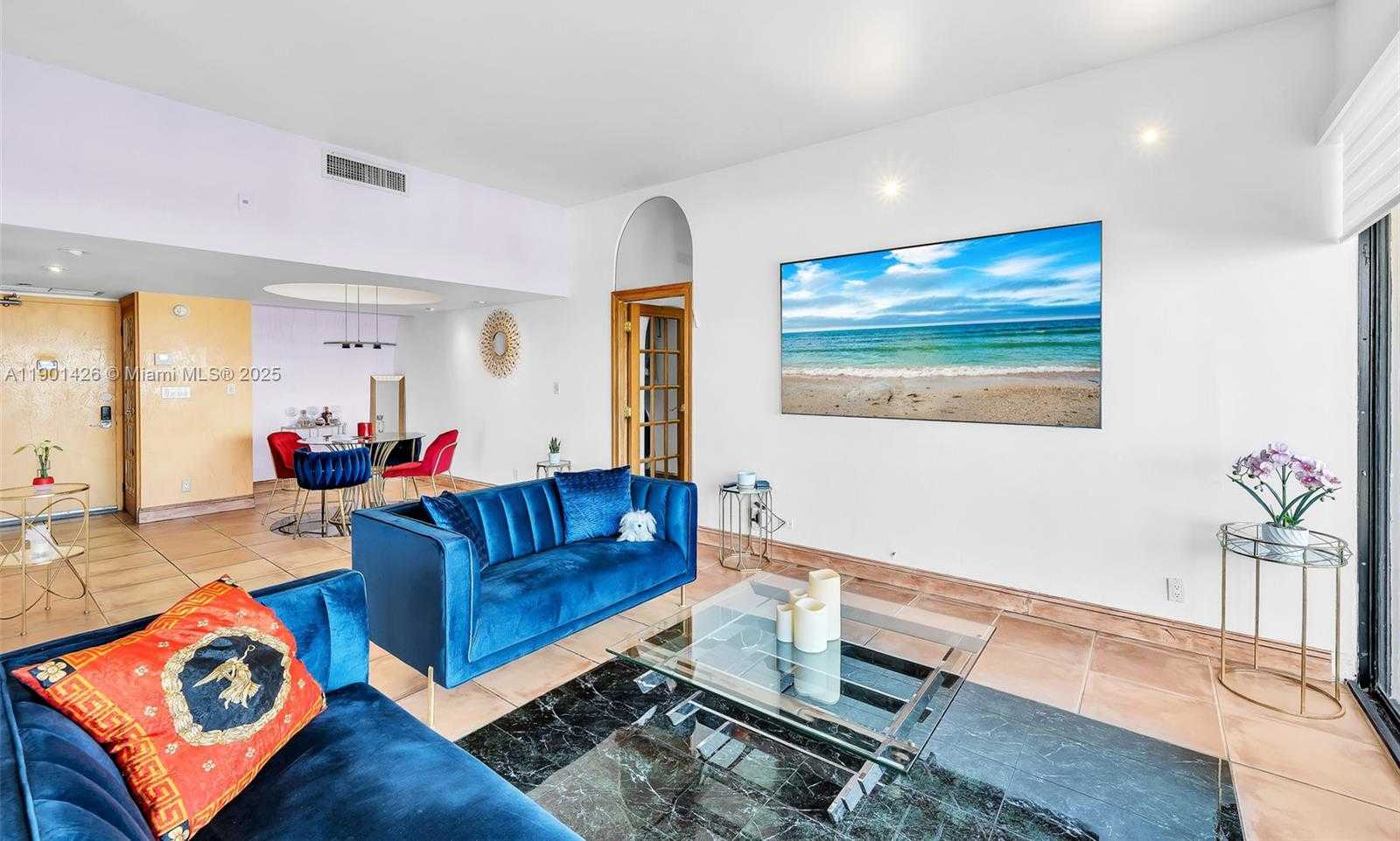 Small Image of 20301 WEST COUNTRY CLUB DR #PH22, Aventura Number 19