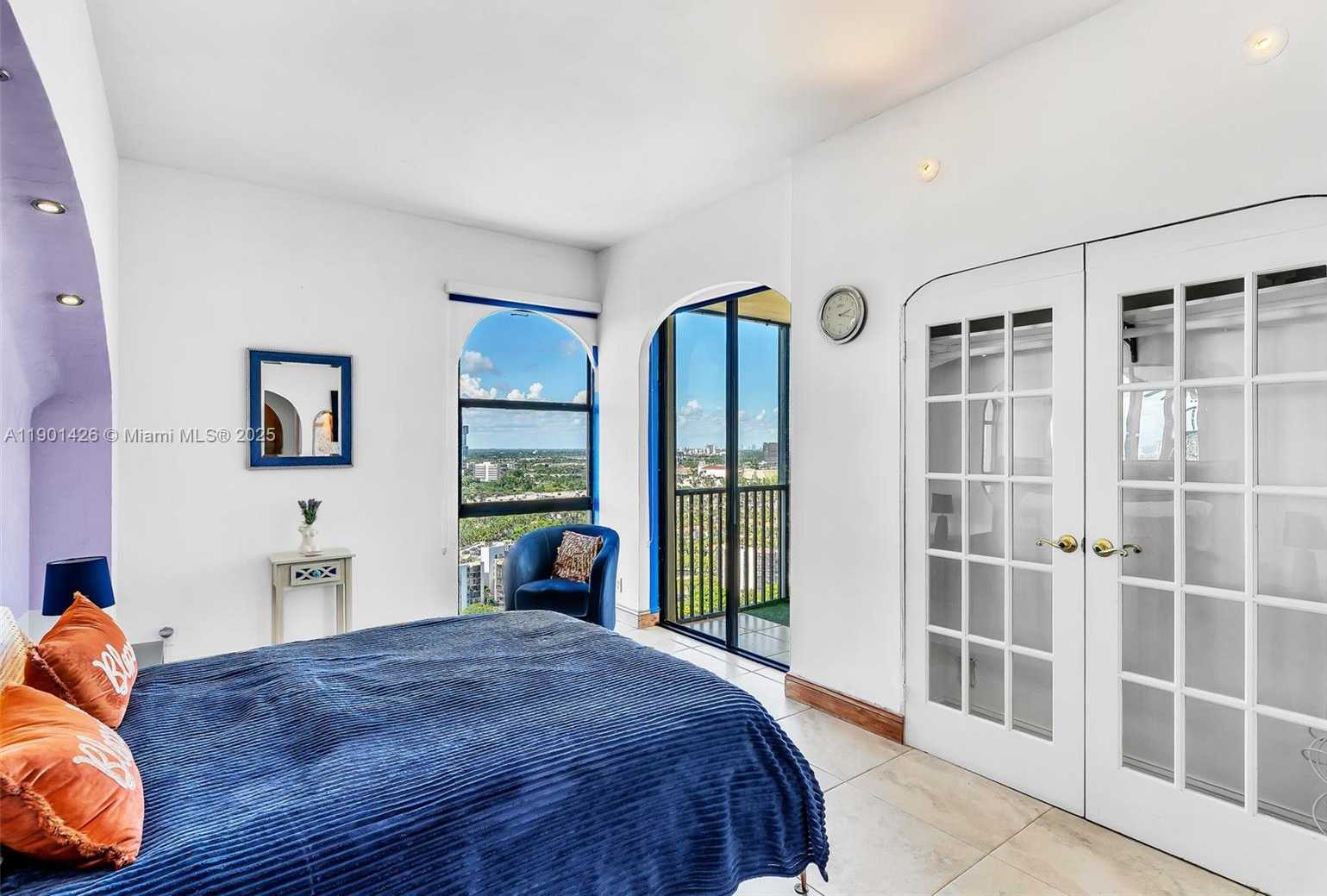 Small Image of 20301 WEST COUNTRY CLUB DR #PH22, Aventura Number 26