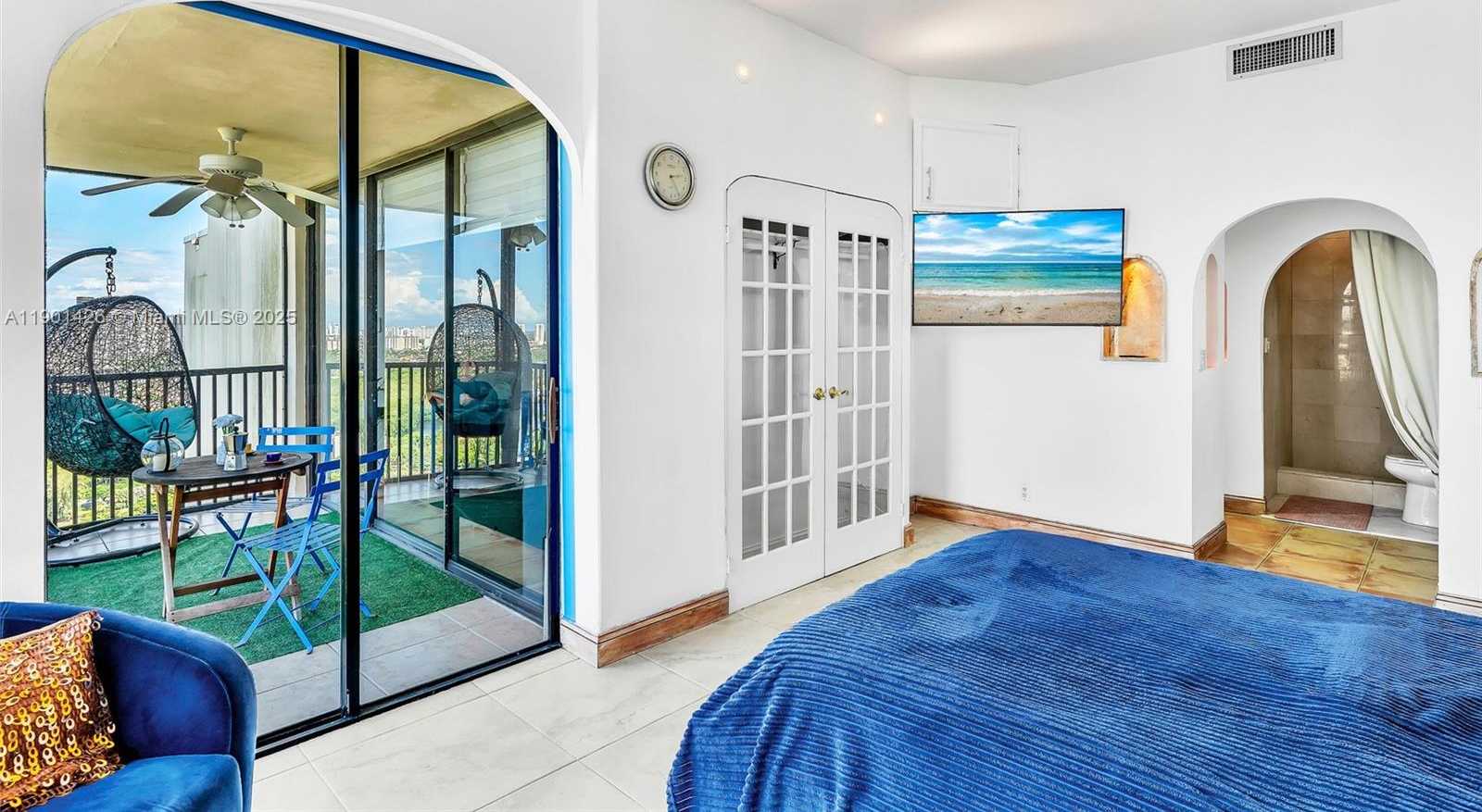 Small Image of 20301 WEST COUNTRY CLUB DR #PH22, Aventura Number 28