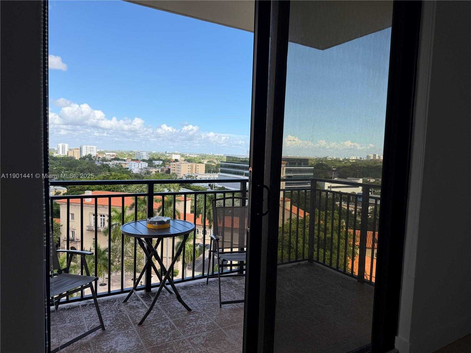 Small Image of 888 SOUTH DOUGLAS RD #917, Coral Gables Number 15