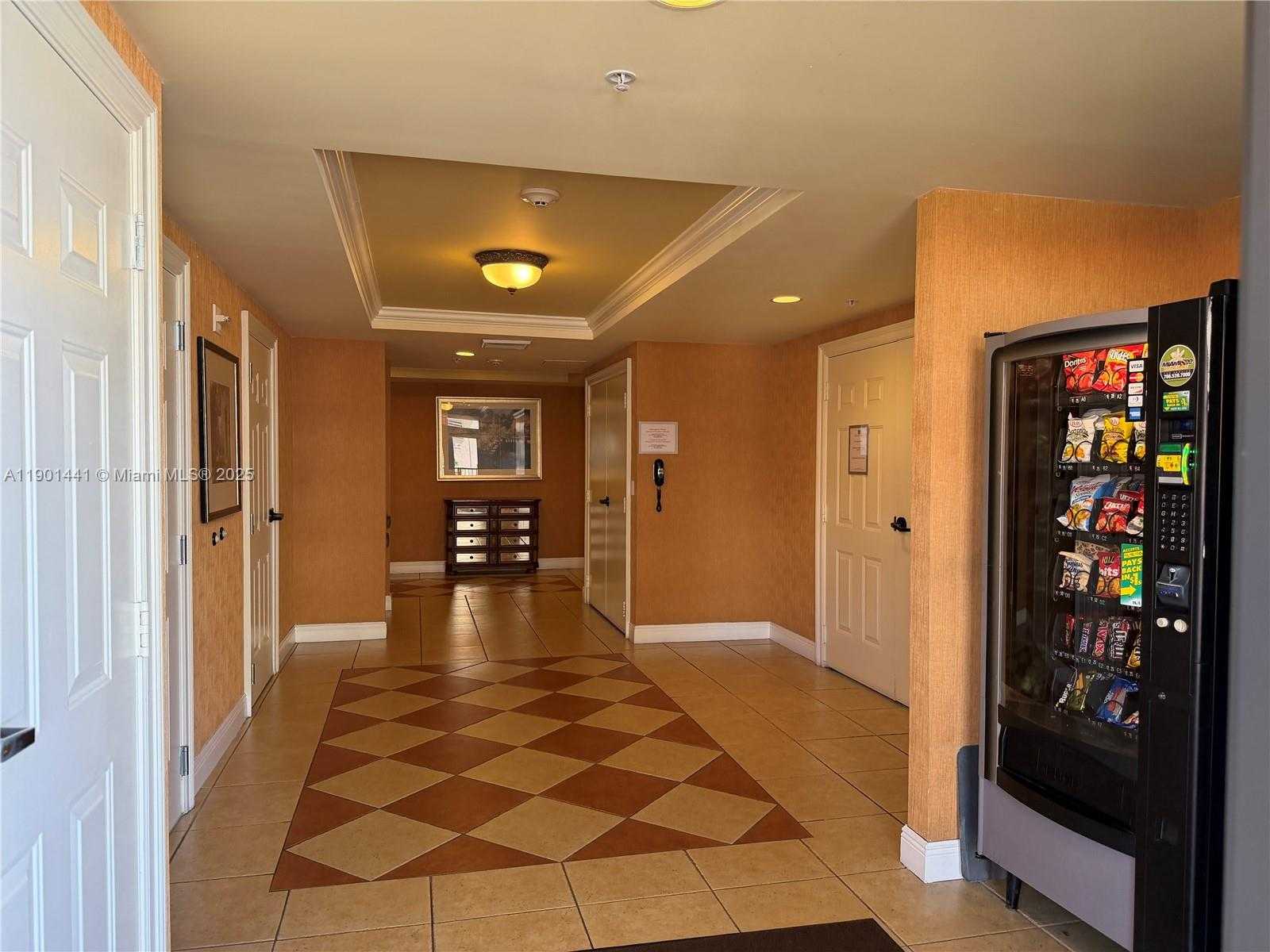 Small Image of 888 SOUTH DOUGLAS RD #917, Coral Gables Number 28