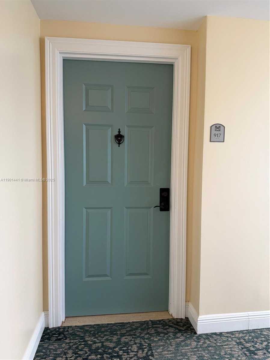 Small Image of 888 SOUTH DOUGLAS RD #917, Coral Gables Number 7