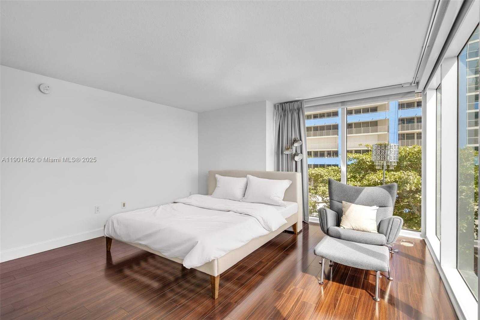 Small Image of 2101 BRICKELL AVE #306, Miami Number 13