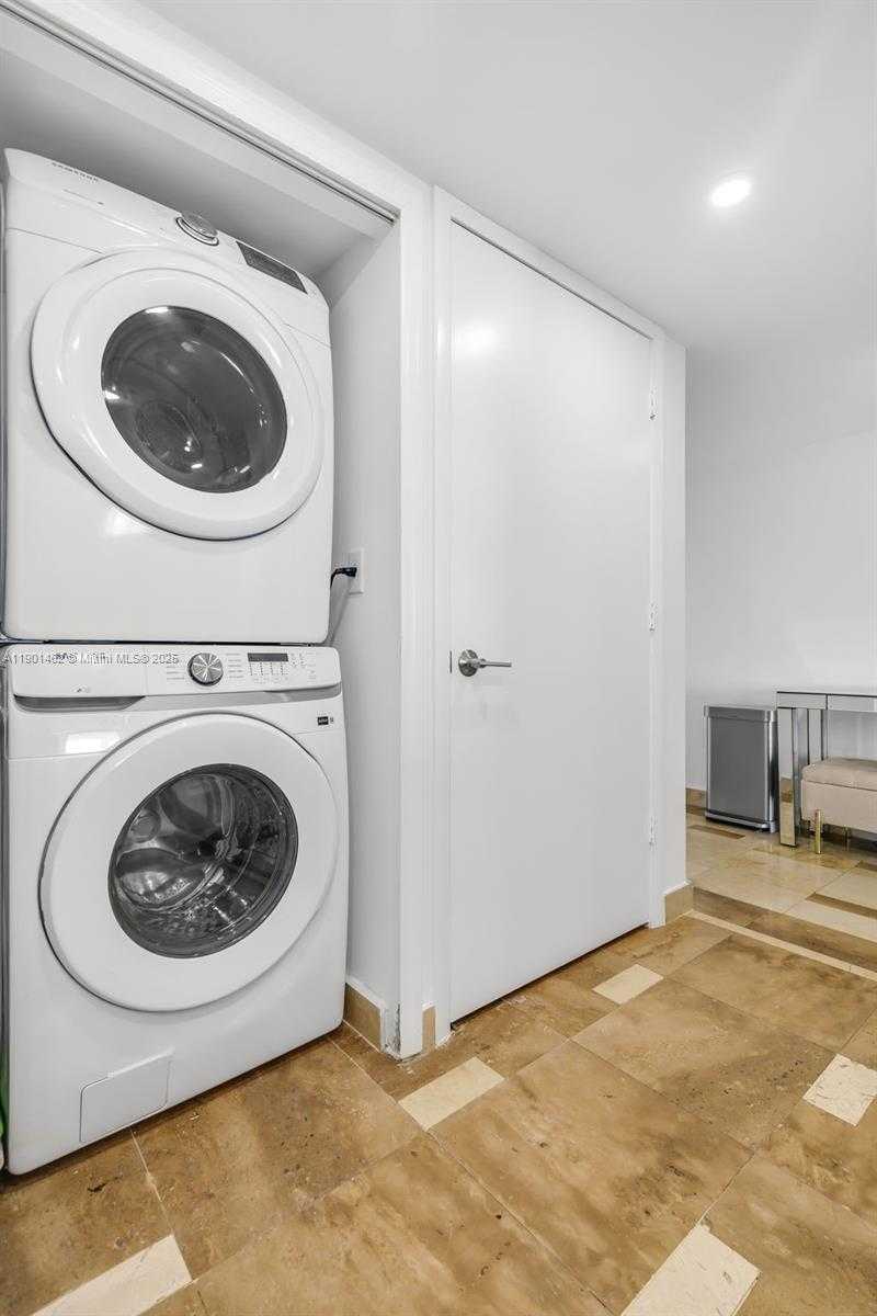 Small Image of 2101 BRICKELL AVE #306, Miami Number 37