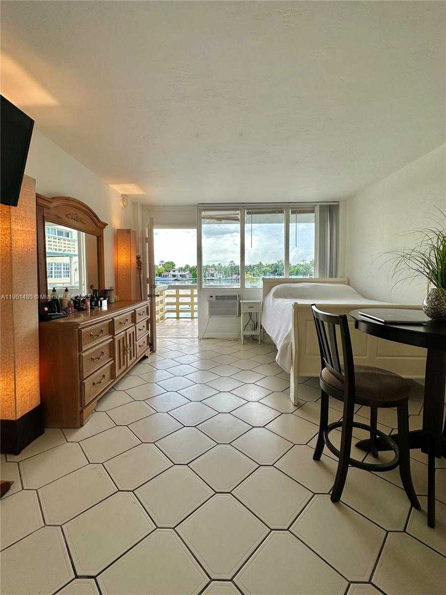 Small Image of 6484 INDIAN CREEK DRIVE #136, Miami Beach Number 4