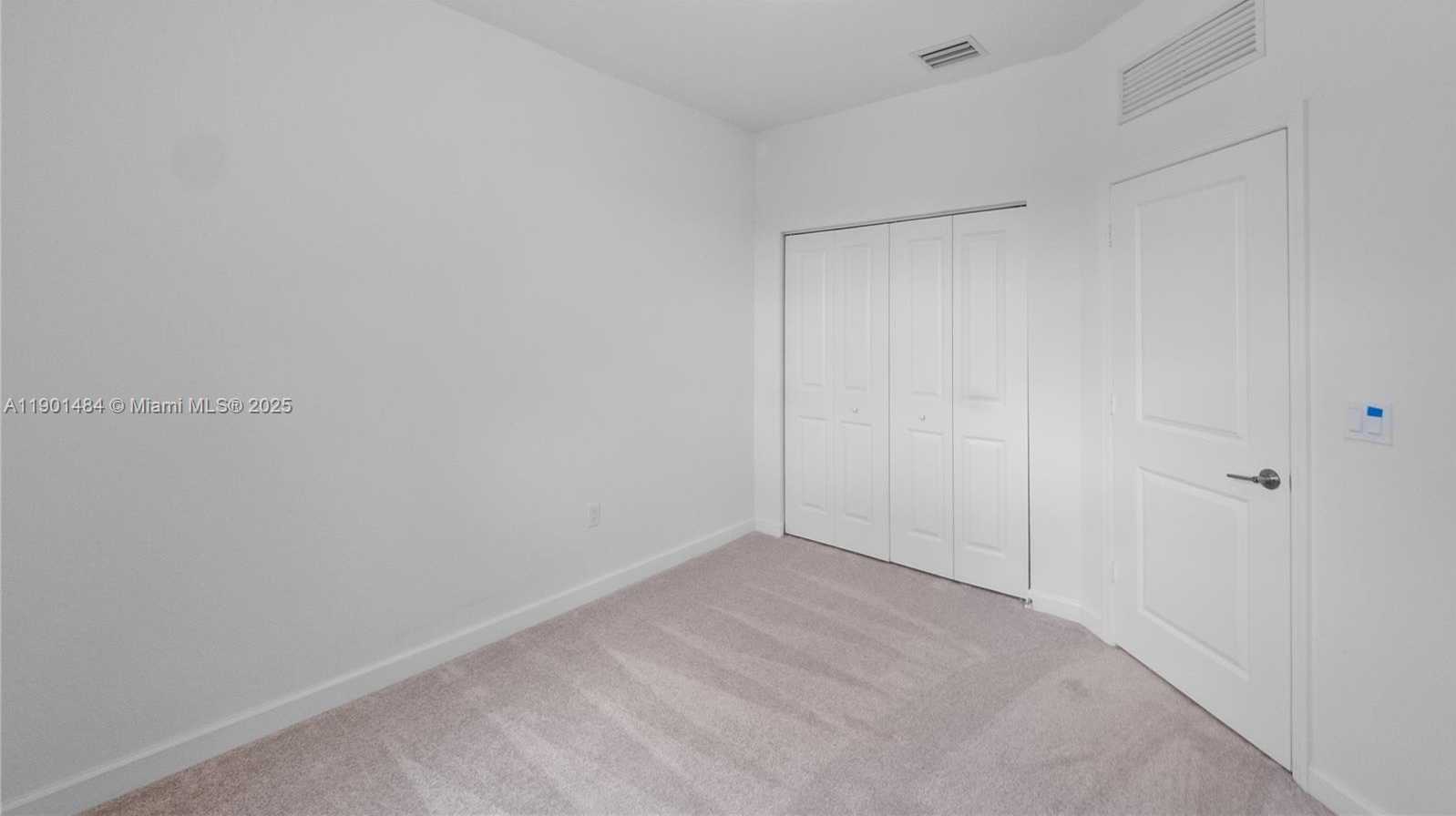 Small Image of 5544 NORTH WEST 27TH PL, Lauderhill Number 15