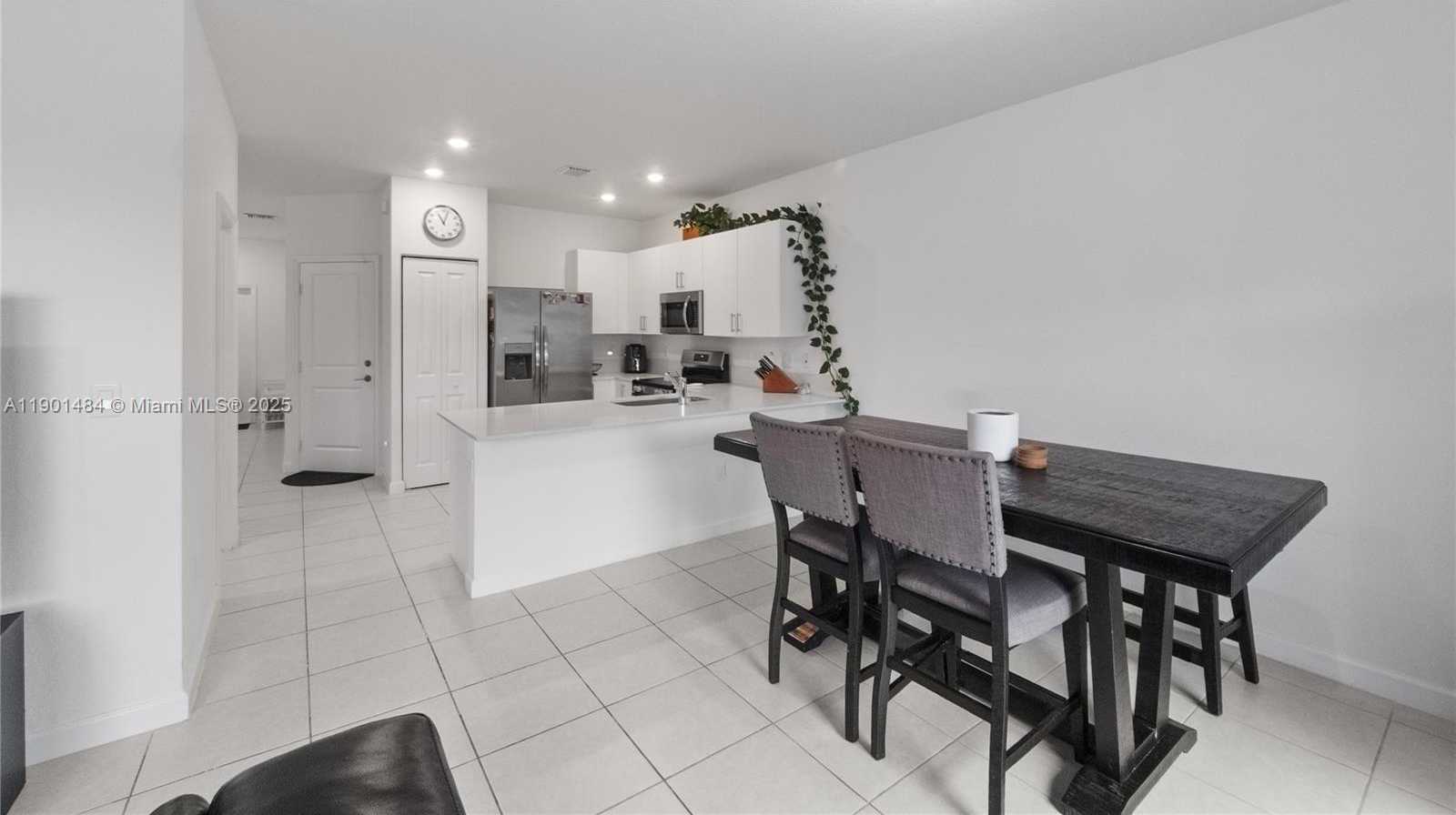 Small Image of 5544 NORTH WEST 27TH PL, Lauderhill Number 19