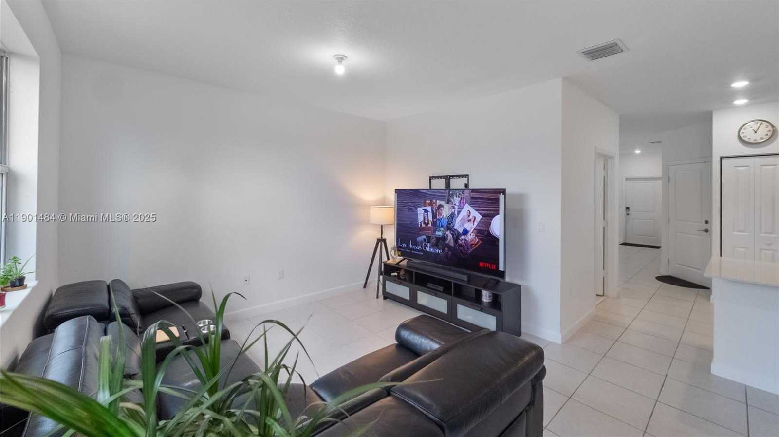 Small Image of 5544 NORTH WEST 27TH PL, Lauderhill Number 22