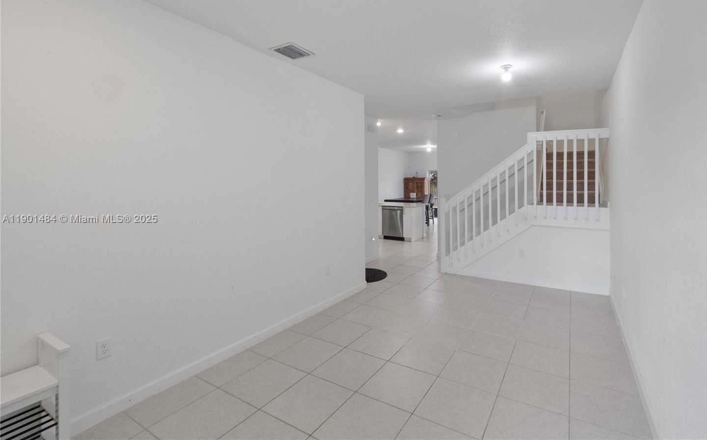 Small Image of 5544 NORTH WEST 27TH PL, Lauderhill Number 9