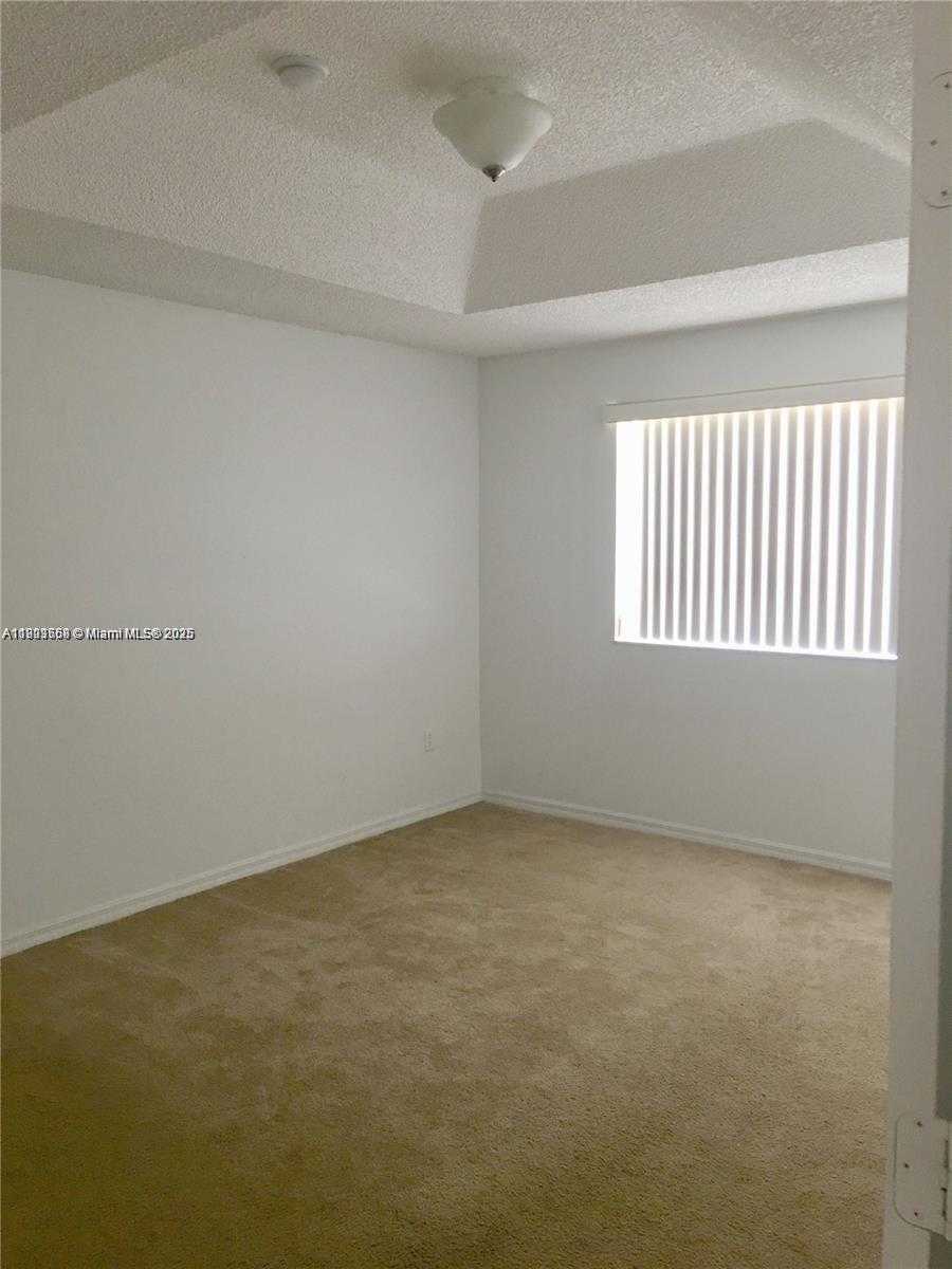 Small Image of 2233 SOUTH EAST 24TH PL, Homestead Number 8