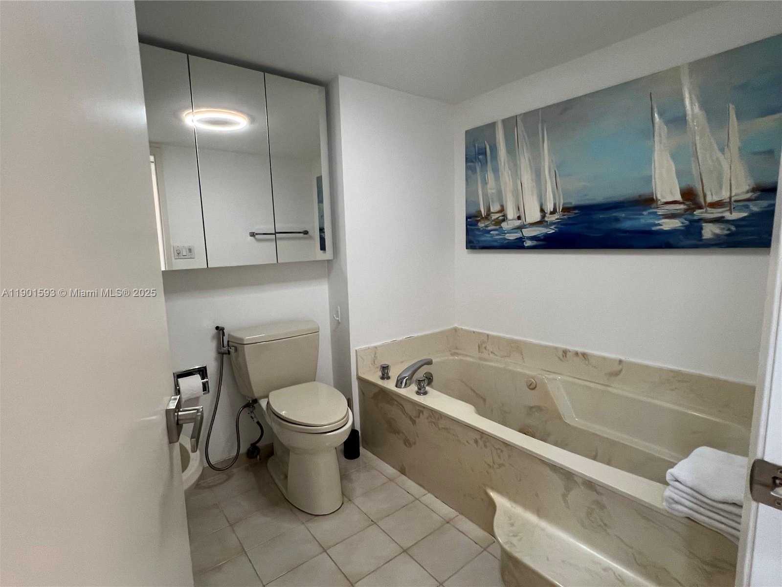 Small Image of 520 BRICKELL KEY DR #A900, Miami Number 23