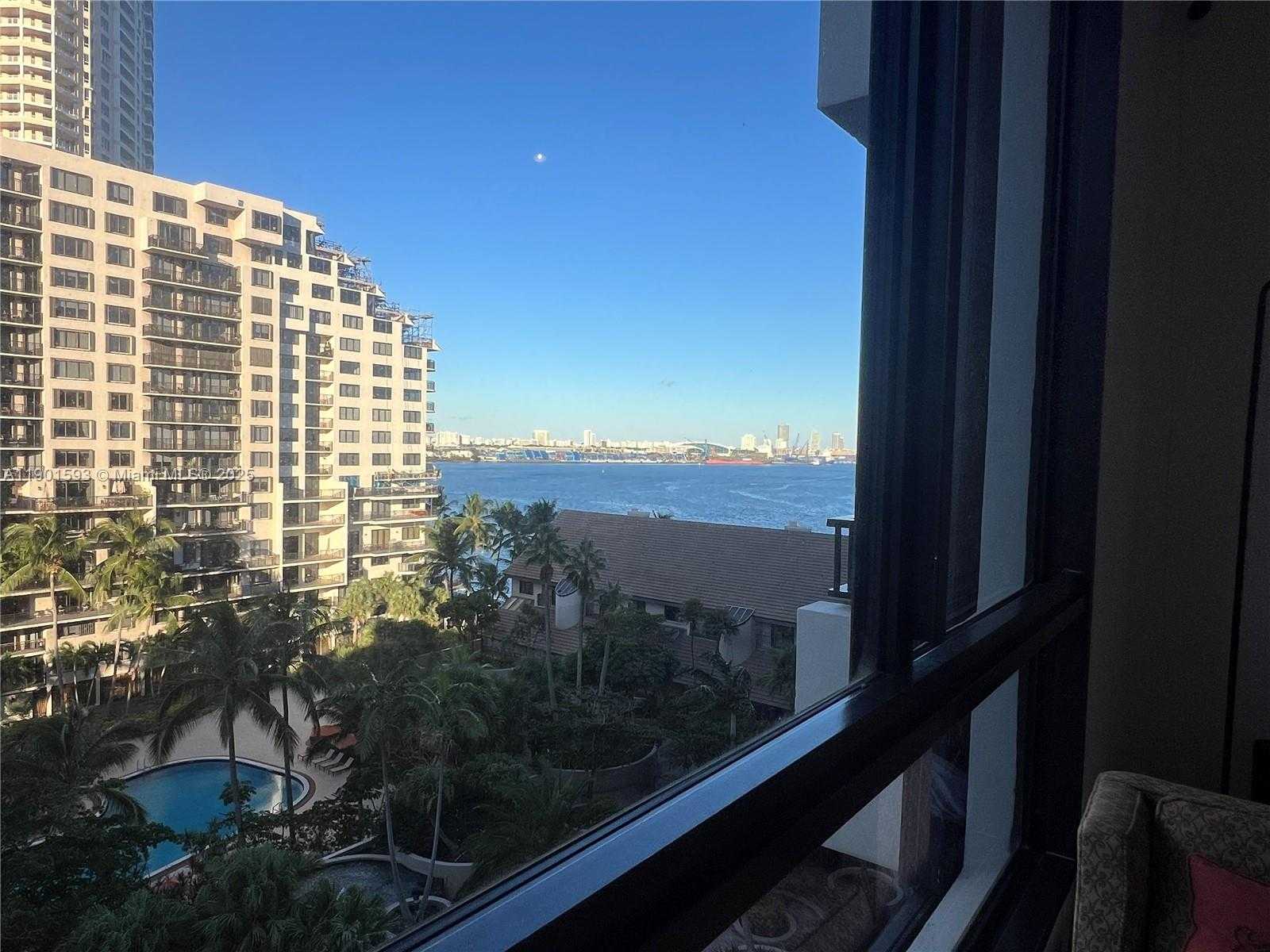 Small Image of 520 BRICKELL KEY DR #A900, Miami Number 36