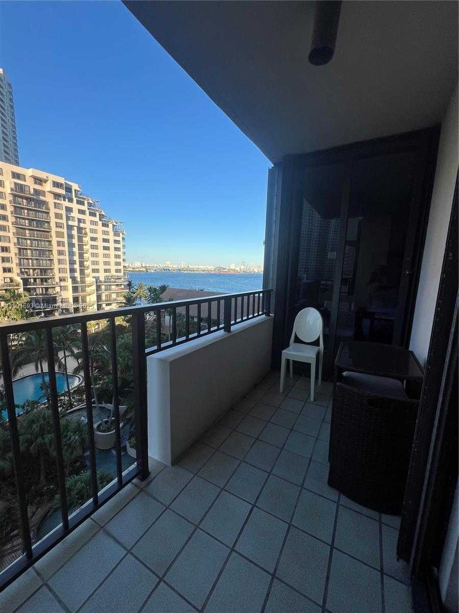 Small Image of 520 BRICKELL KEY DR #A900, Miami Number 37