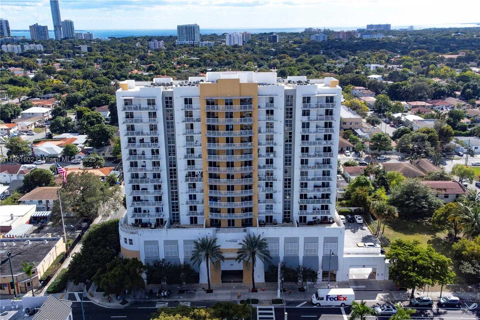 Small Image of 900 SOUTH WEST 8TH ST #1009, Miami Number 25