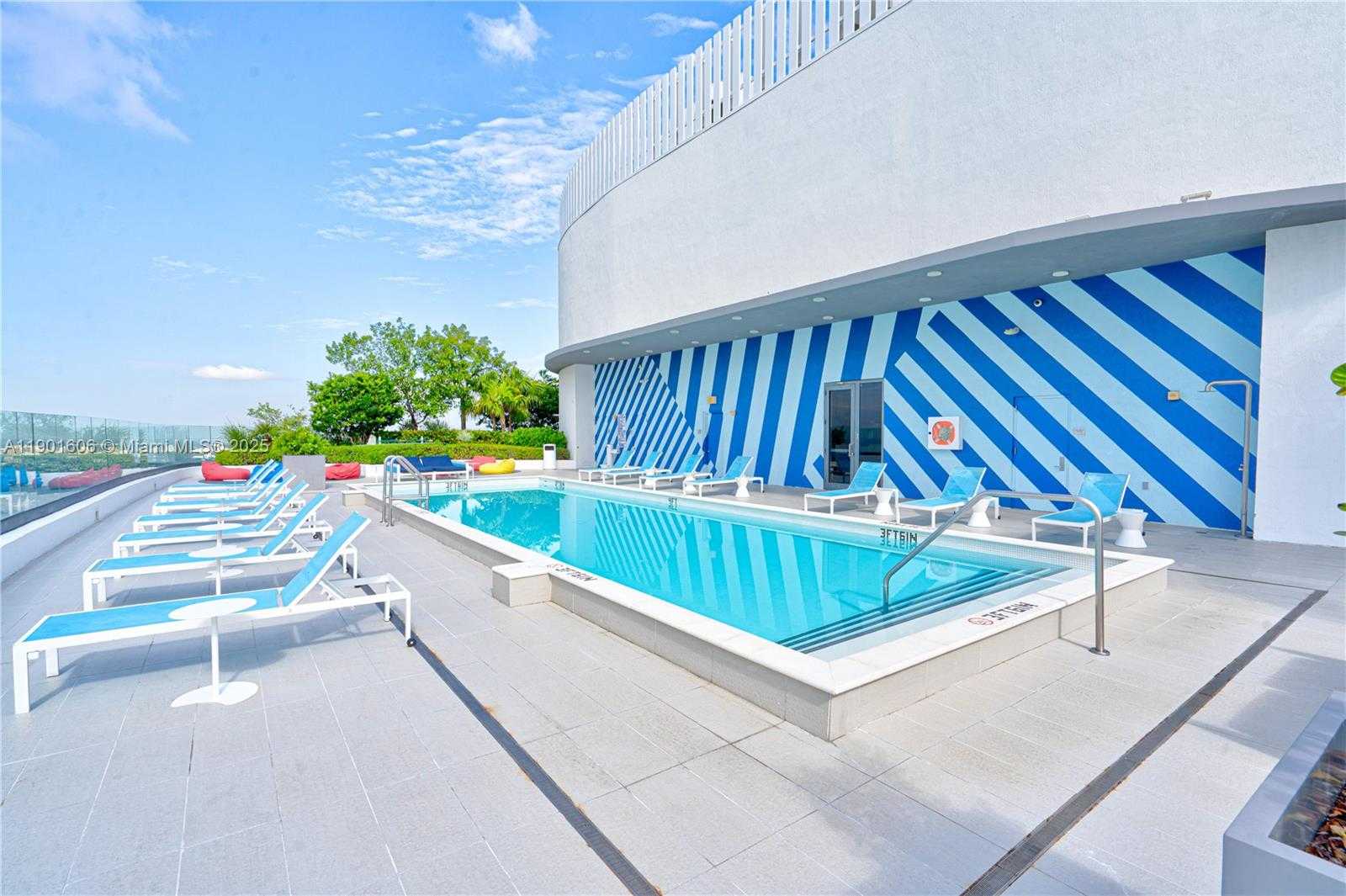 Small Image of 45 SOUTH WEST 9TH ST #2408, Miami Number 23