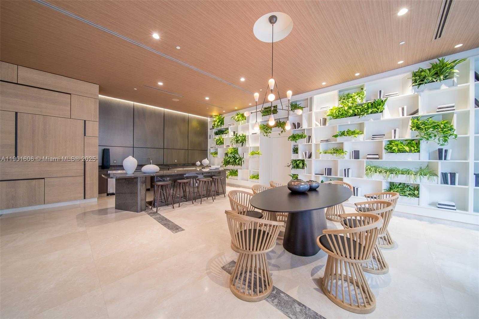 Small Image of 45 SOUTH WEST 9TH ST #2408, Miami Number 33