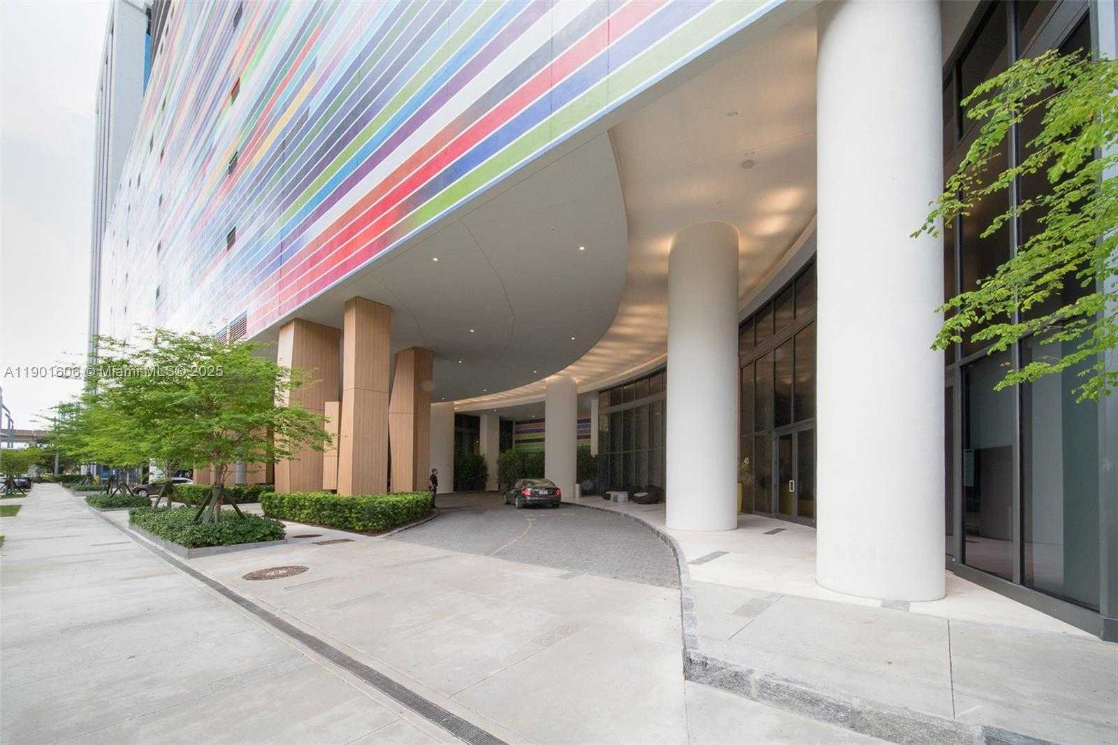 Small Image of 45 SOUTH WEST 9TH ST #2408, Miami Number 37