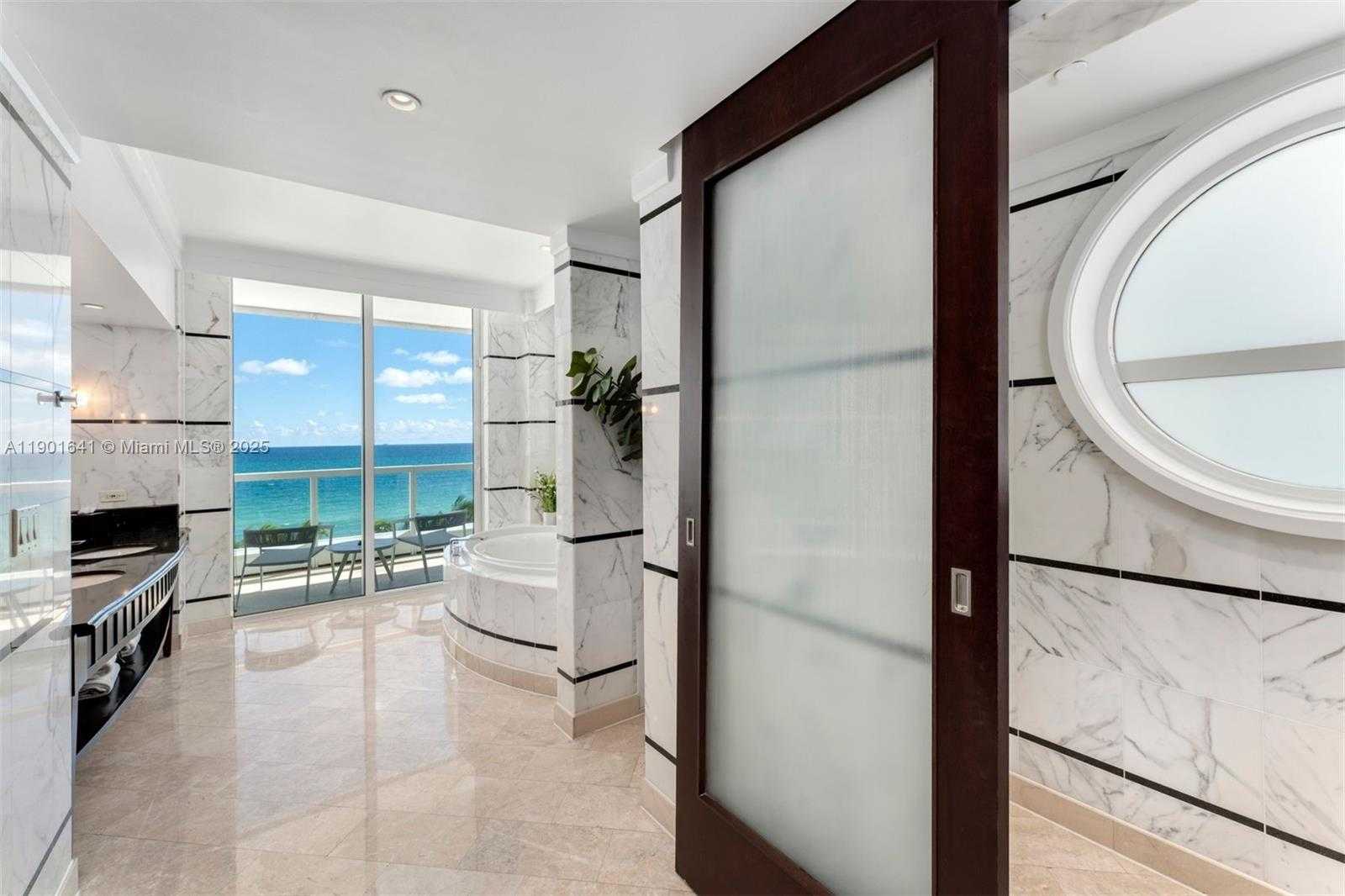 Small Image of 4391 COLLINS AVE #512, Miami Beach Number 26