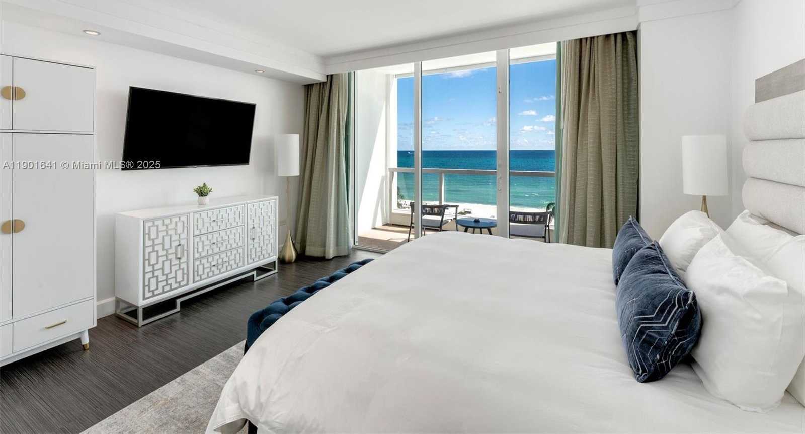 Small Image of 4391 COLLINS AVE #512, Miami Beach Number 34