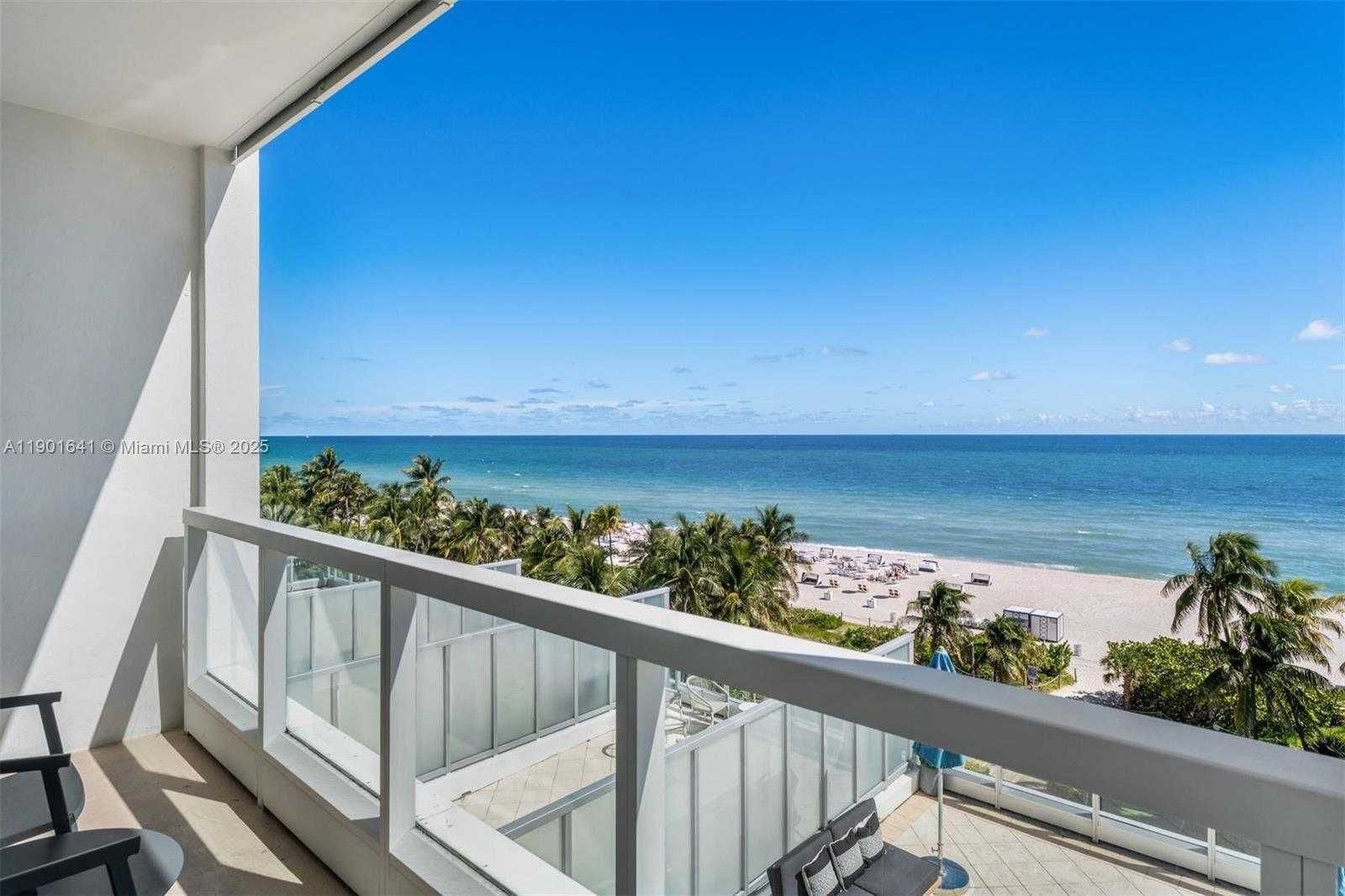 Small Image of 4391 COLLINS AVE #512, Miami Beach Number 35