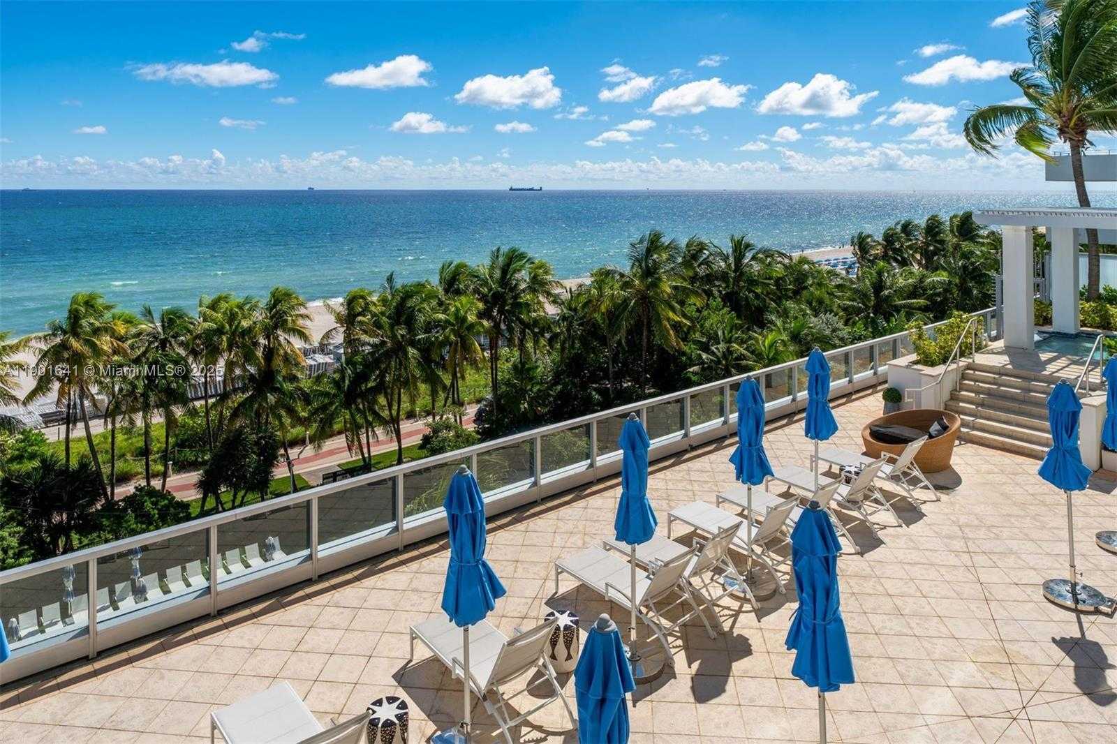 Small Image of 4391 COLLINS AVE #512, Miami Beach Number 36