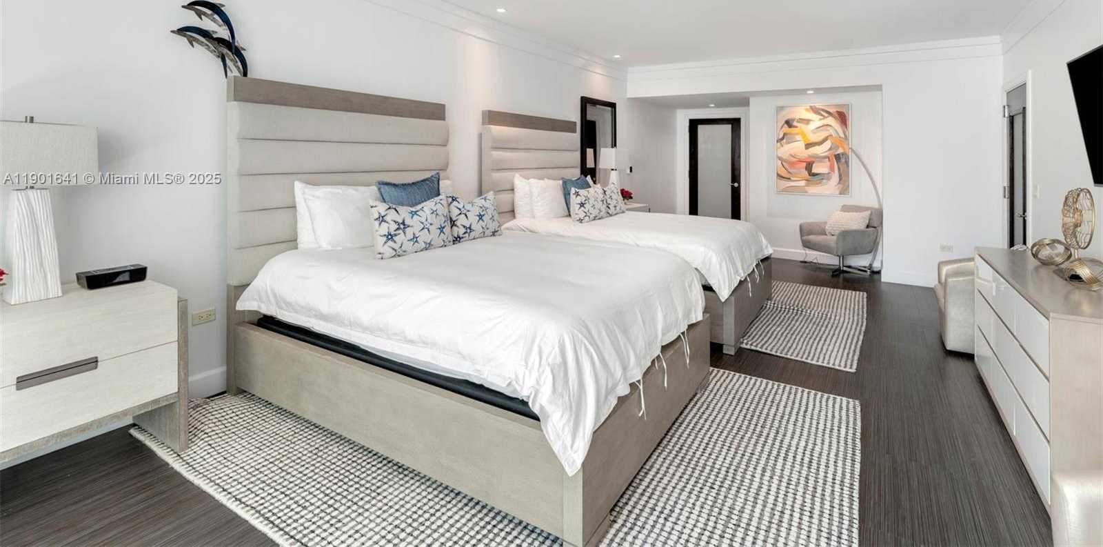 Small Image of 4391 COLLINS AVE #512, Miami Beach Number 40