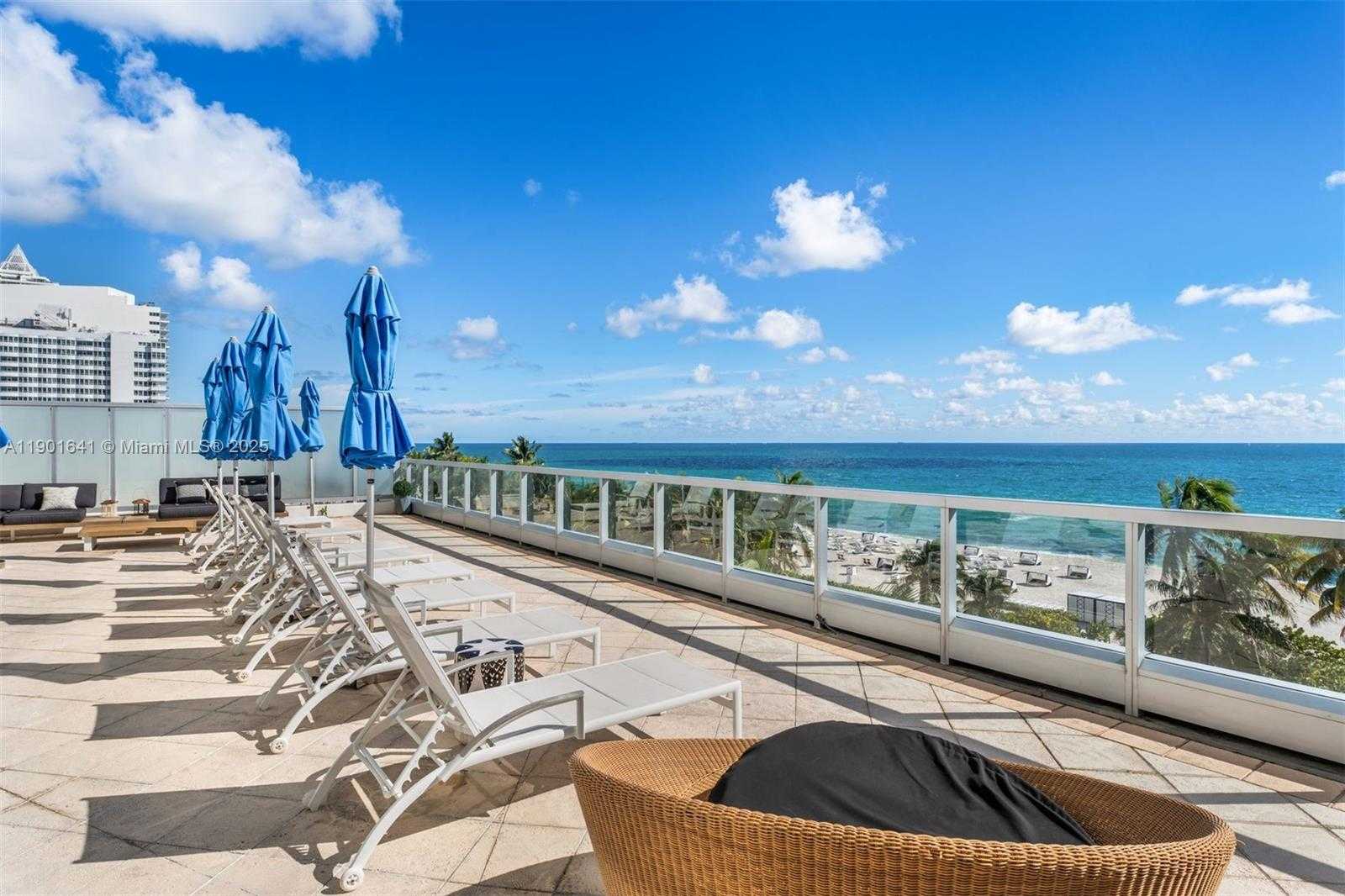 Small Image of 4391 COLLINS AVE #512, Miami Beach Number 47