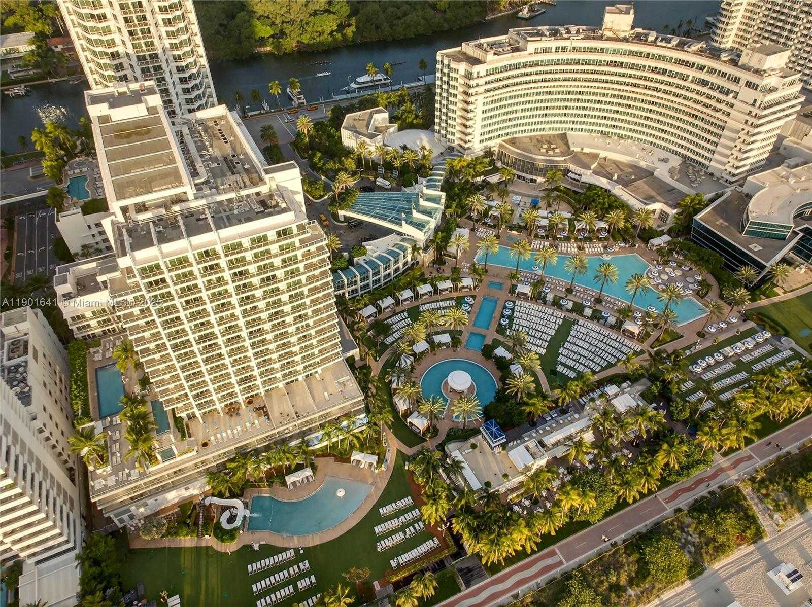 Small Image of 4391 COLLINS AVE #512, Miami Beach Number 55