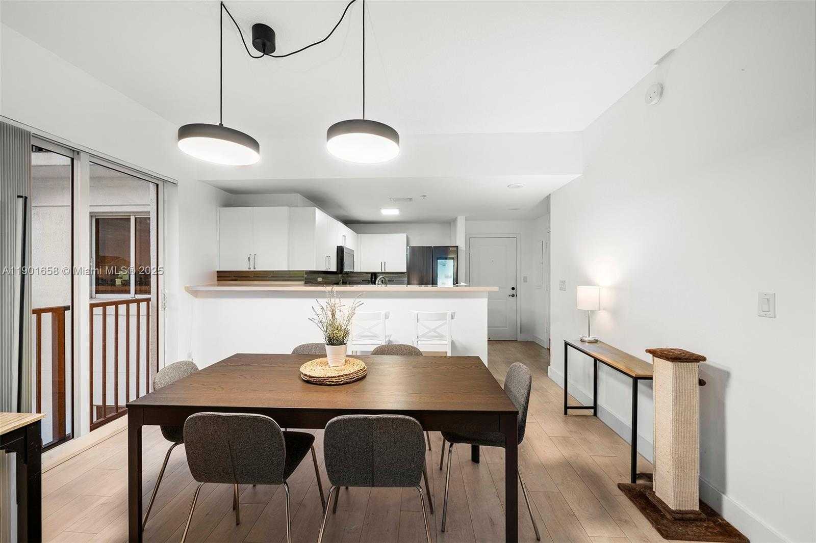 Small Image of 10 ARAGON AVE #1417, Coral Gables Number 13
