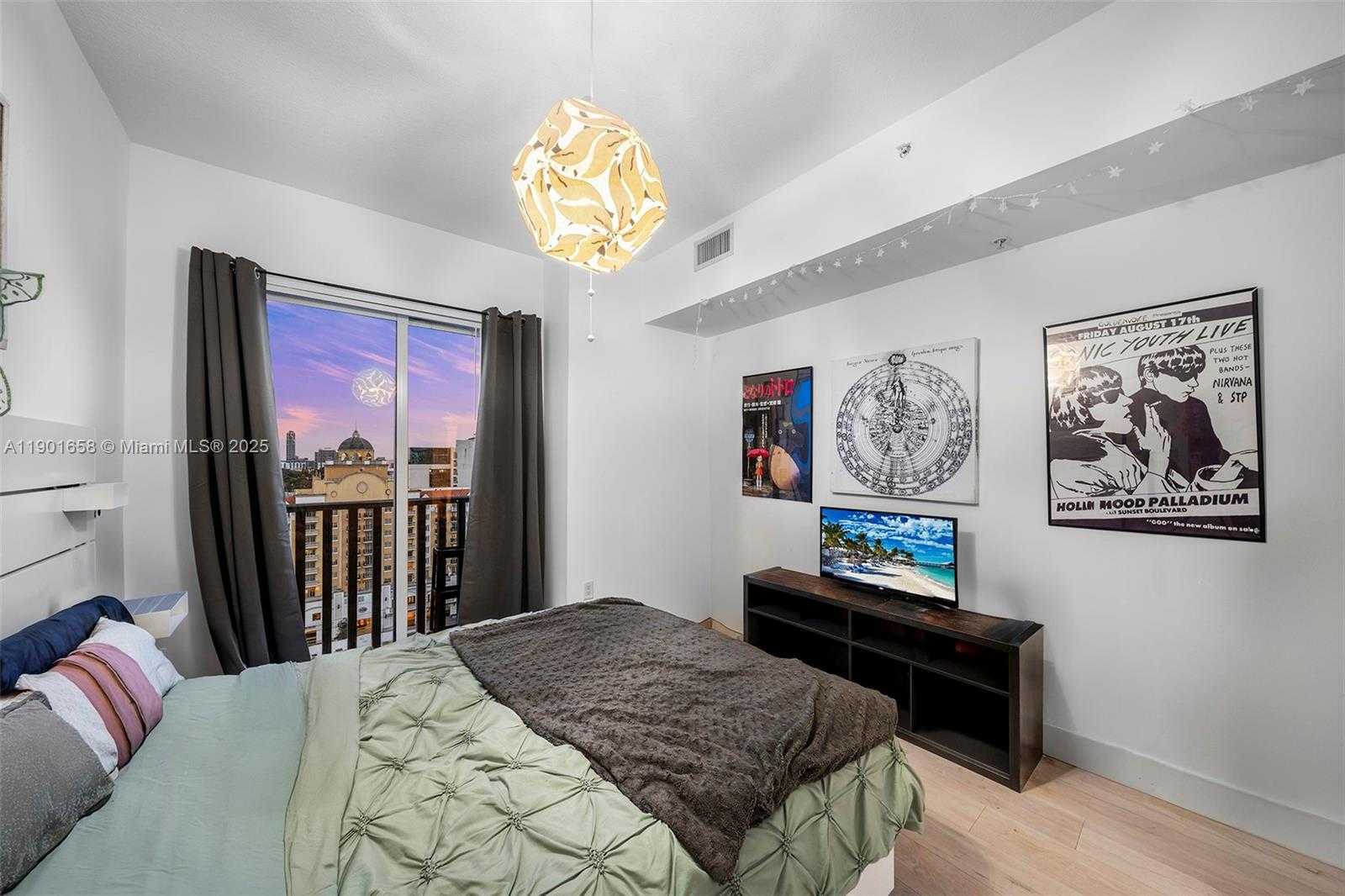 Small Image of 10 ARAGON AVE #1417, Coral Gables Number 21