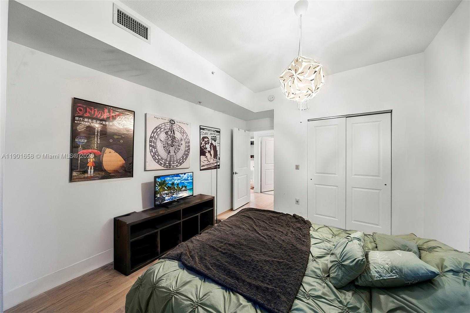 Small Image of 10 ARAGON AVE #1417, Coral Gables Number 22