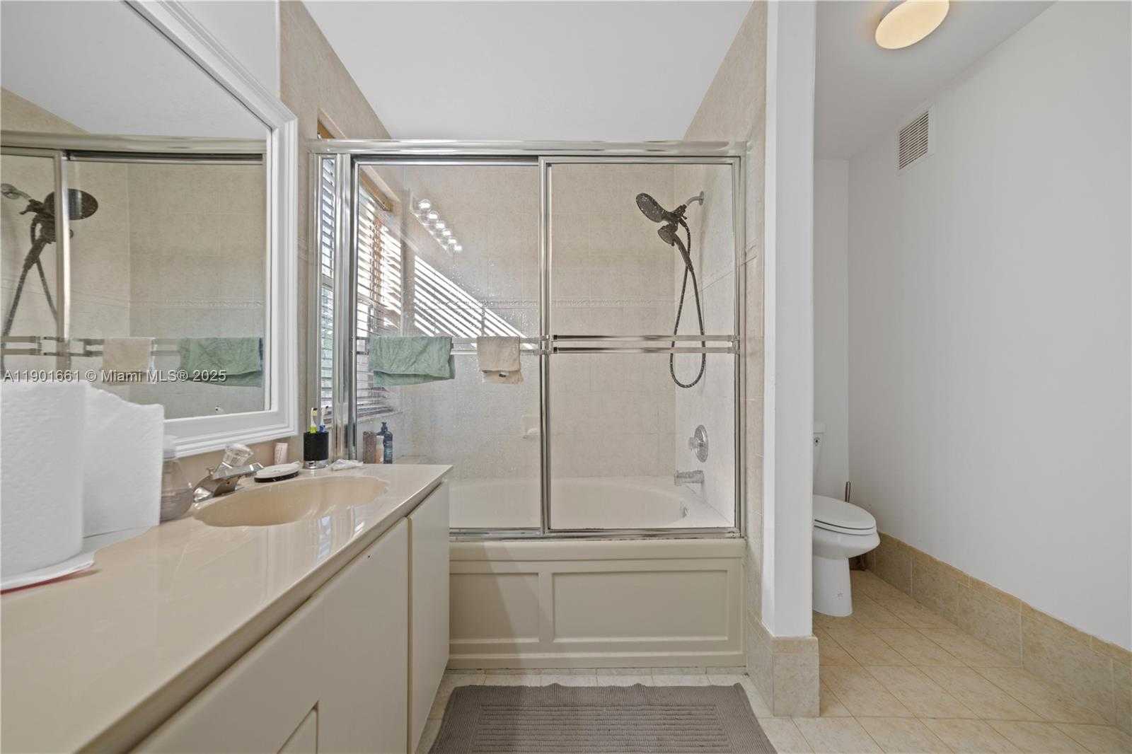 Small Image of 16910 SOUTH WEST 39TH CT #16910, Miramar Number 14