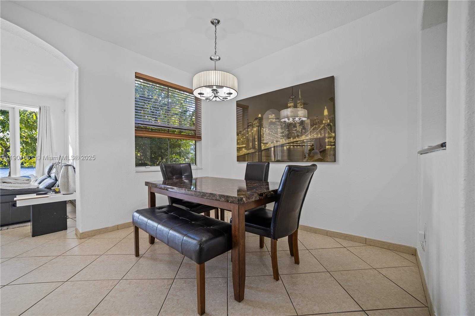 Small Image of 16910 SOUTH WEST 39TH CT #16910, Miramar Number 5