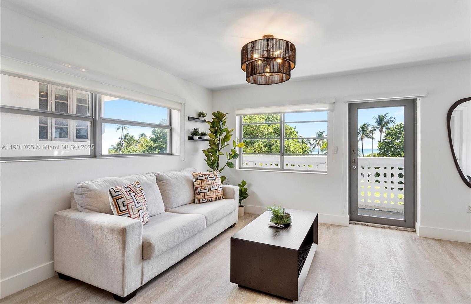 Small Image of 1024 OCEAN DR #A301, Miami Beach Number 8